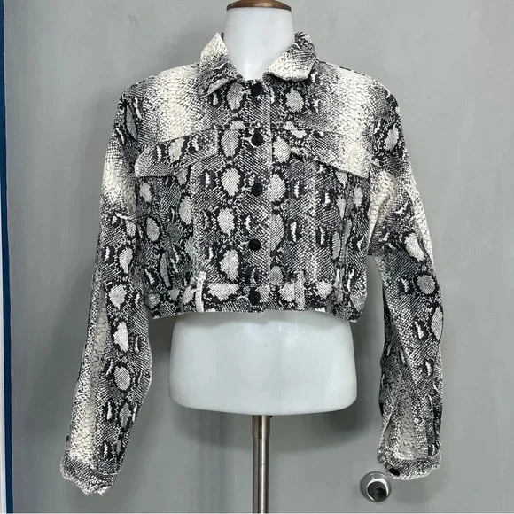 Noble U Snake Print Cropped Denim Jacket size Small - Picture 2 of 11